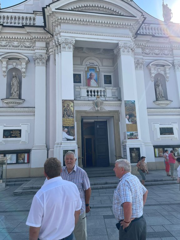Kirche_Papst.jpg