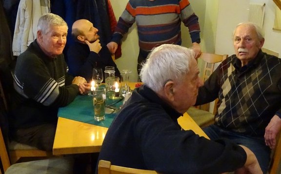auf_Gegner_warten.jpg  