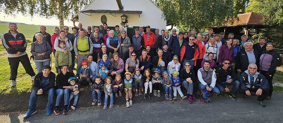 HB-Gänserndorf_OV-Spannberg_Wandergruppe.jpg  