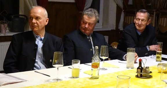 JHV-Mitglieder-2.jpg  