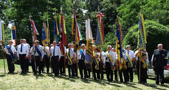 @Robert Eder 20250615_Fahnenblock.jpg