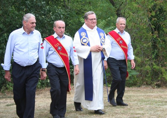 20240814_Pfarrer_Einzug.jpg  