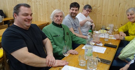 Robert Eder Jungwein_Besucher_Obm_Matzen_OV-Spannberg.JPG