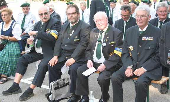 4_Ehrengäste_LV_1000.jpg